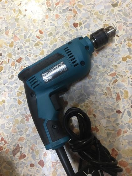 อุปกรณ์เครื่องมือช่าง สว่านไฟฟ้า makita M6001 10mm ปรับซ้ายขวาได้สภาพสวยพร้อมใช้งานแท้