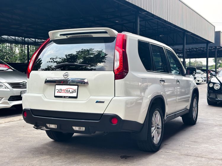 Nissan X-Trail 2013 2.0 Utility-car เบนซิน เกียร์อัตโนมัติ ขาว รูปที่ 4