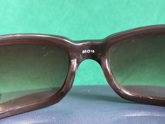 แว่นตากันแดดผู้หญิงแบรนด์ Braun buffet ประเทศผู้ผลิตเยอรมัน ทรงสปอร์ต ขนาดหน้ากว้าง 12ซม.ขนาดก้านยาว 13ซม.สำหรับผู้หญิงหน้าเล็กหน้าเรียว รูปที่ 7