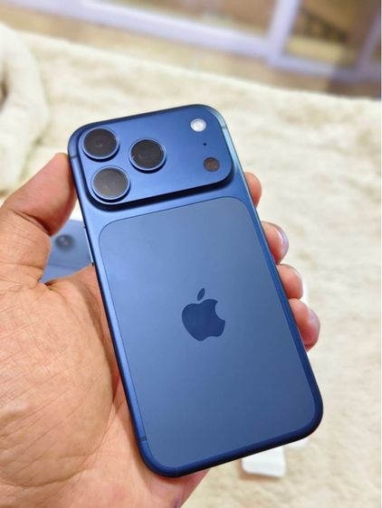 - iPhone 17 Pro 256GB Deep Blue รูปที่ 6