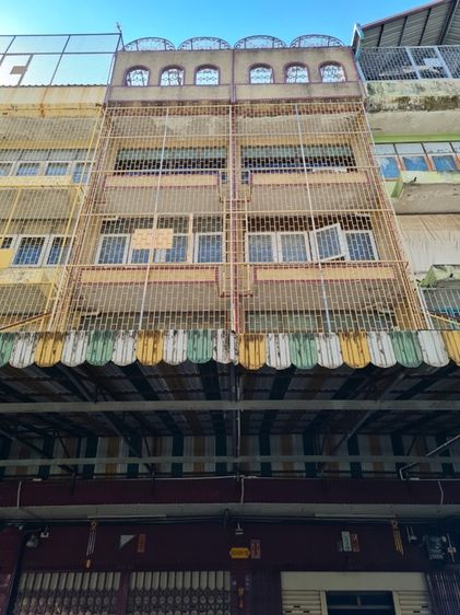 ไม่ใช่ เช่าตึกแถว 2 ห้อง