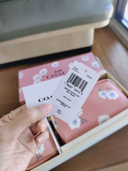 กระเป๋าCoachพร้อมกล่องป้าย(ของใหม่) รูปที่ 2