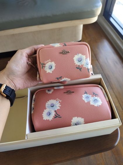 กระเป๋าCoachพร้อมกล่องป้าย(ของใหม่) รูปที่ 7