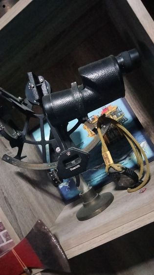 เข็มทิศเดินเรือ sextant แบบกล้องดูทิศดาว  รูปที่ 12