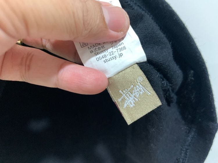 เสื้อยืด STUSSY แท้ 💯 size M วัดจริงขนาด อก 21 ยาว 28.5 นิ้ว สภาพใหม่มาก สีดำเข้ม ลายสวย เนื้อผ้านิ่มมาก หายากน่าสะสมครับ รูปที่ 5