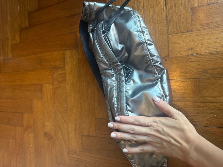 Prada cross body  รูปที่ 2
