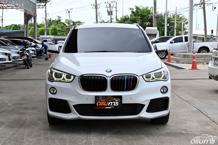 BMW X1 2018 2.0 sDrive18d M Sport Utility-car ดีเซล ไม่ติดแก๊ส เกียร์อัตโนมัติ ขาว รูปที่ 2