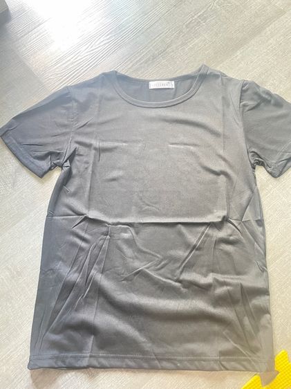 เสื้อยืด