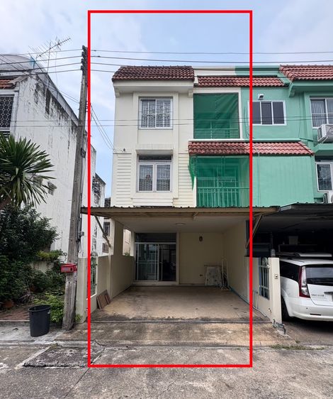 อื่นๆ มีบางส่วน สร้างเสร็จก่อน 2010 บ้านทาวน์เฮ้าส์ มือ 2