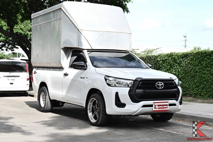 รถ Toyota Hilux Revo 2.4 Entry สี ขาว