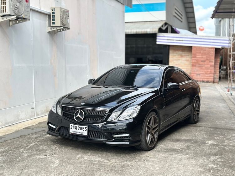 Mercedes-Benz E-Class 2012 E200 CGI Sedan เบนซิน เกียร์อัตโนมัติ ดำ รูปที่ 2
