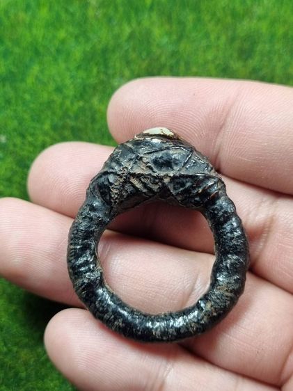 แหวนพิรอดเก่าๆ รูปที่ 2