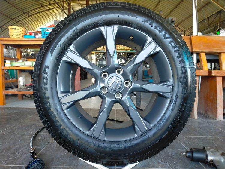 แม็กฮอนด้า ขอบ18 สีเดิม พร้อมยางBFGoodrich 235 60 18 ปี24 ใส่ CRV g3 g4 g5 g6