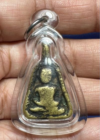 เหรียญหล่อจอบใหญ่ ล.พ.เงิน บางคลาน