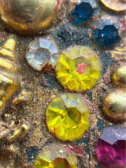 พระสมเด็จวังหน้าพิมพ์พิเศษประดับพลอย ลงรักปิดทอง ฝังตัวนะ หน้าหลัง  รูปที่ 14