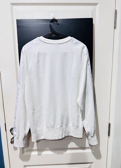 เสื้อสเว็ตเตอร์สีขาวแถบปัก แบรนด์ Nike Embroidered Centre Swoosh side tape sweatshirt  รูปที่ 3