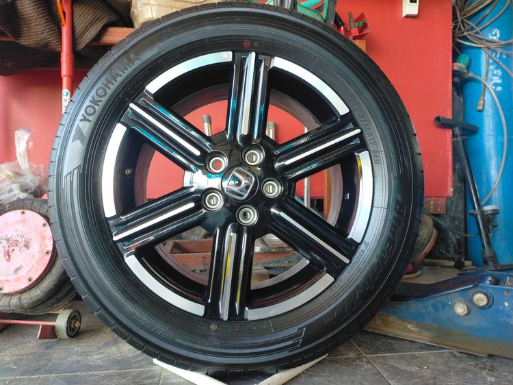 แม็กฮอนด้า ขอบ17 ป้ายแดงสีเดิม พร้อมยางโยโกฮาม่า 215 60 17 ปี24 ยางสวยทุกเส้นใส่ HRV CRV g2 รูปที่ 3