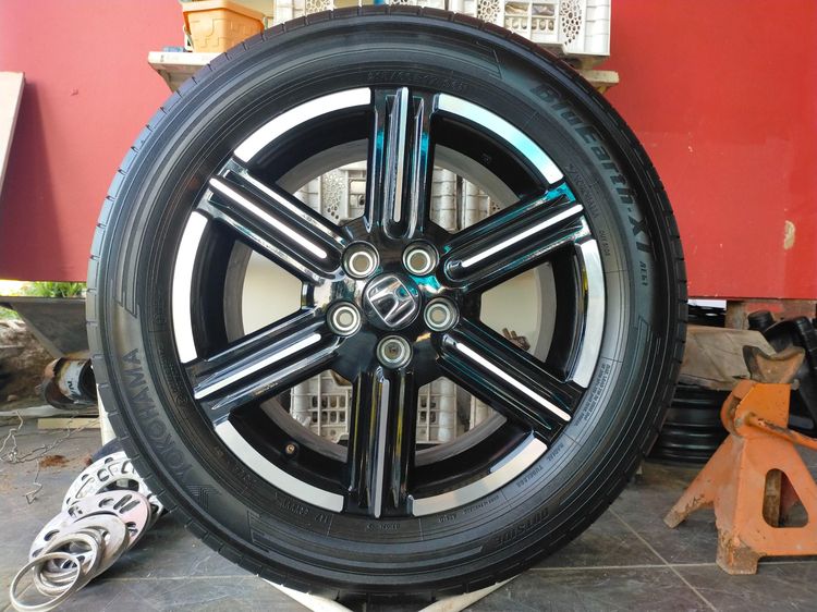 แม็กฮอนด้า ขอบ17 ป้ายแดงสีเดิม พร้อมยางโยโกฮาม่า 215 60 17 ปี24 ยางสวยทุกเส้นใส่ HRV CRV g2 รูปที่ 4