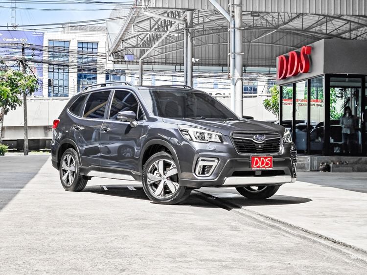 Subaru Forester 2023 2.0 i-S EyeSight Utility-car เบนซิน เกียร์อัตโนมัติ เขียว รูปที่ 4