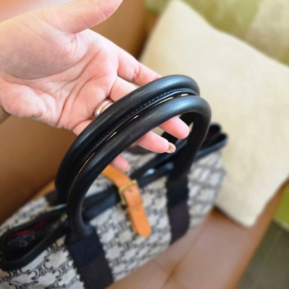 Vintage celine macadam blue canvas handbagsแท้ รูปที่ 2