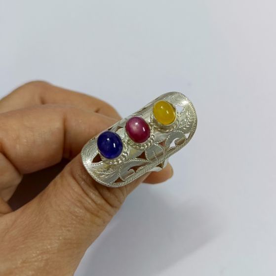 แหวนพลอยแท้  รูปที่ 3