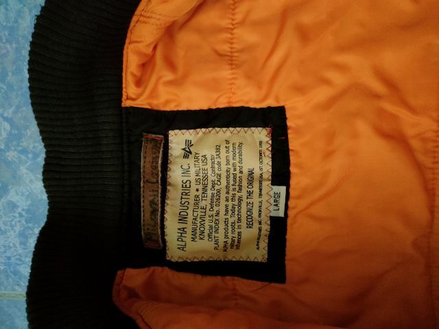 ขายเสื้อเจคเกตไฟท์อัลฟ่าสีดำสภาพดีไม่มีขาดปะเบอร์L รูปที่ 3