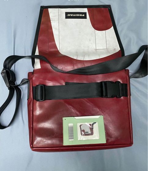 freitag dexker รูปที่ 6