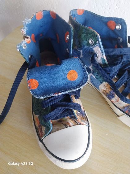 รองเท้าผ้าใบหุ้มข้อ ลายดอกไม้ Cath Kidston รูปที่ 6