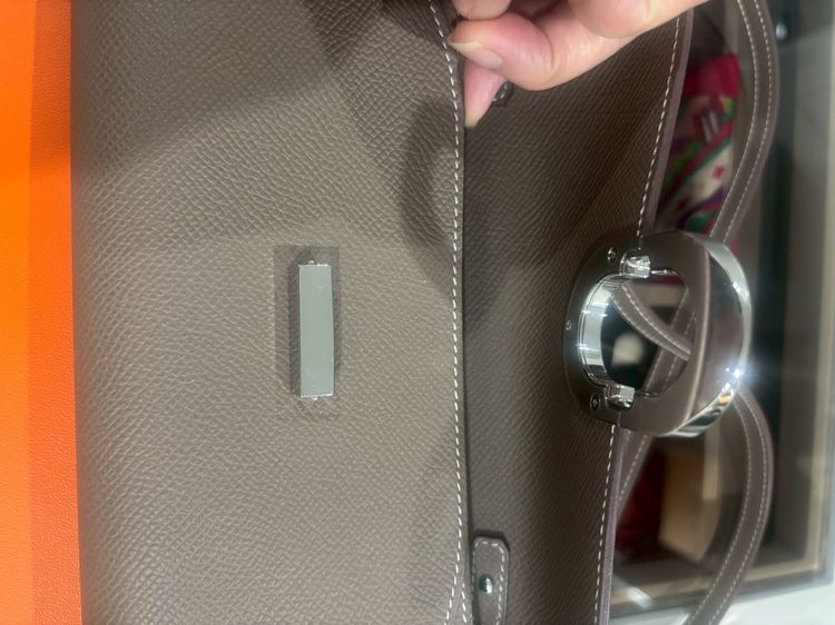 กระเป๋า Hermes Maillon wallet togo  รูปที่ 8