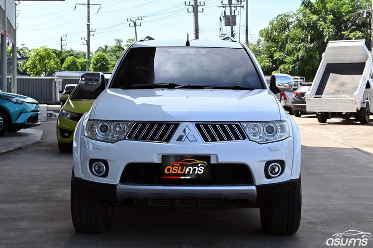 Mitsubishi Pajero Sport 2012 2.5 GT Utility-car ดีเซล ไม่ติดแก๊ส เกียร์อัตโนมัติ ขาว รูปที่ 2