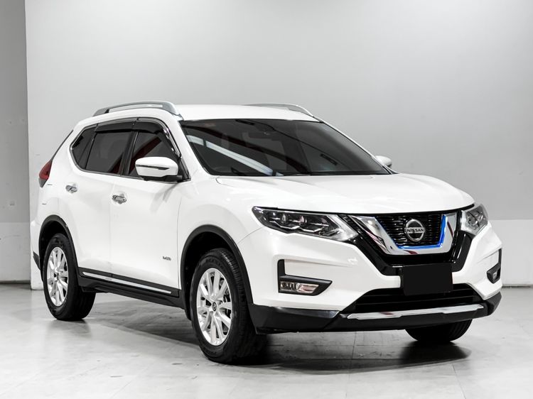 Nissan X-Trail 2020 2.0 V Hybrid 4WD Utility-car ไฮบริด เกียร์อัตโนมัติ ขาว รูปที่ 3