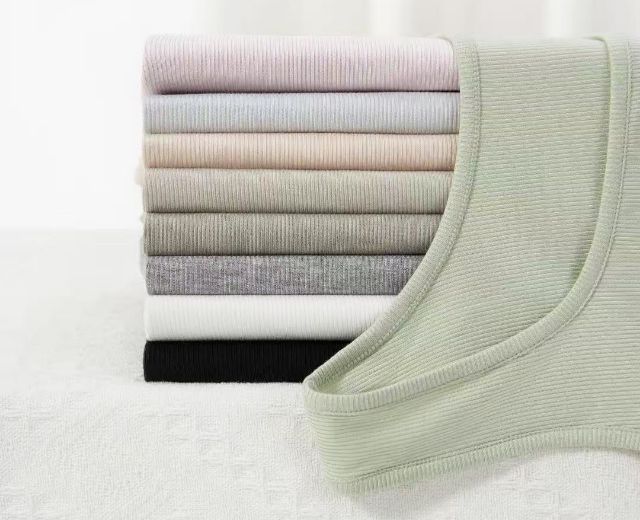 เสื้อกล้าม ฟรีไซส์ สีขาว สีดำ คอกลม คอเหลี่ยม ผ้านุ่มมาก รูปที่ 4