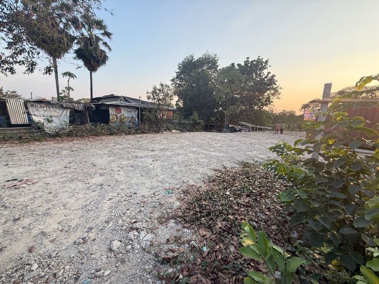 ที่ดินใกล้วัดป่าเลย์ไล อ.ปากเกร็ด จ.นนทบุรี