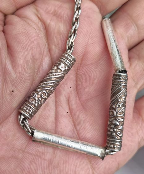 สร้อยคอเงินแท้พร้อมตะกรุดเงินแท้ 12 ดอก งานเก่า เพิ่งจะเคยเห็น ราคาแบ่งปันครับ รูปที่ 4