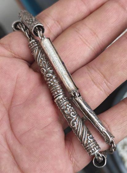 สร้อยคอเงินแท้พร้อมตะกรุดเงินแท้ 12 ดอก งานเก่า เพิ่งจะเคยเห็น ราคาแบ่งปันครับ รูปที่ 5