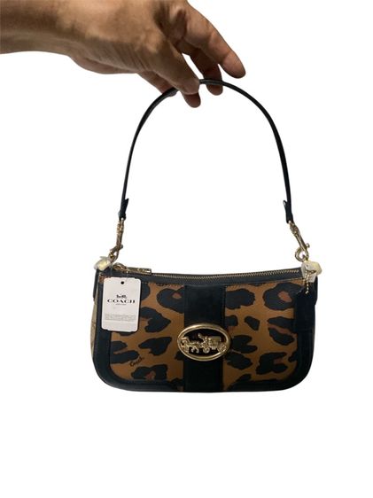 กระเป๋า Coach