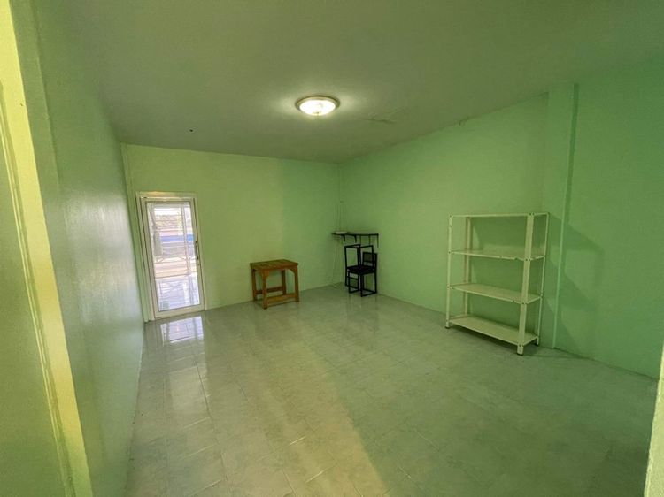 ใช่ ตึกแถวทำเลดี