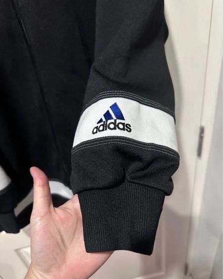เสื้อวอร์มสีดำ แบรนด์ addidas  รูปที่ 3