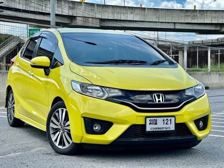 รถ Honda Jazz 1.5 SV i-VTEC สี เหลือง