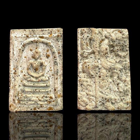 พระสมเด็จวัดระฆังพิมพ์ใหญ่หลังเทพกวนอู พุทธคุณสูงแม่เหล็กดูดติด