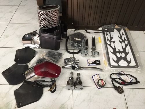 อื่นๆ อะหรั่ย ของแต่ง Honda Shadow Aero VT1100 C3 มือ 1 มือ 2
