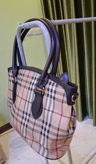กระเป๋า Burberry เเท้ สภาพสวยราคาน่ารัก รูปที่ 7