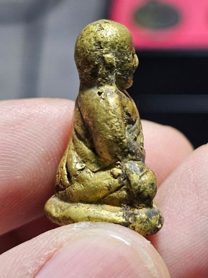 รูปหล่อหลวงพ่อเงิน รูปที่ 8