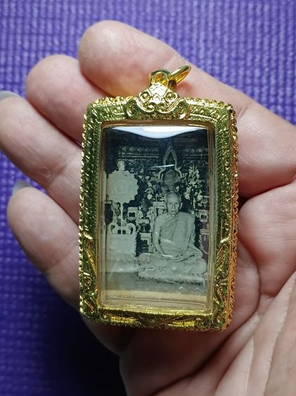 รูปถ่ายหลววพ่อสุด วัดกาหลง ปีศูนย์กว่าๆ ถ่ายที่ห้องภาพเสกสรร มหาชัย สภาพสวยมาก ไม่ผ่านการใช้ น่าบูชามากครับ รูปที่ 5