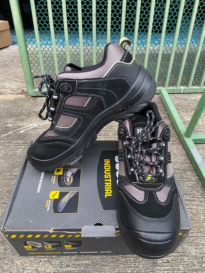 รองเท้านิรภัย safety jogger รูปที่ 4