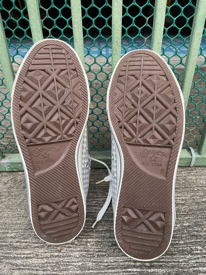 รองเท้า converse รูปที่ 4