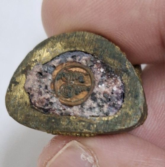 พระพิราพ หลวงปู่กาหลง เขี้ยวแก้ว รูปที่ 4