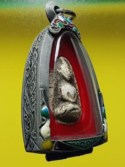 พระวัดพลับ พิมพ์ไข่จิ้งจกใหญ่ พบที่กรุเจดีย์ใหญ่วัดราชสิทธิ์ หรือวัดพลับ สภาพสวยมาก เนื้อเเห้งมากมีลงรักเก่าเดิมจากกรุ หายาก พบน้อย รูปที่ 4