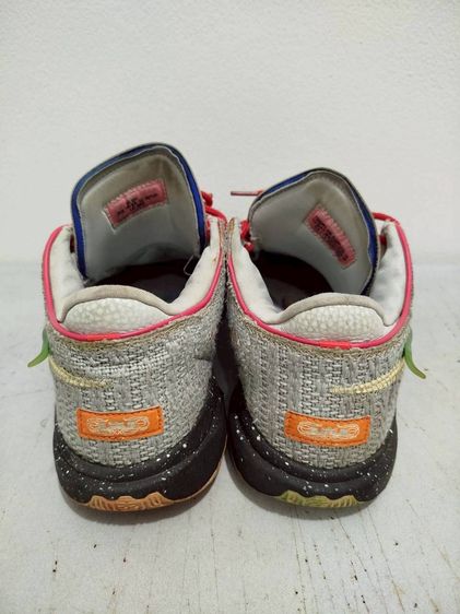 รองเท้าบาส Lebron 20 สี Light Silver Orange Hyper Royal Blue Yellow. รูปที่ 4