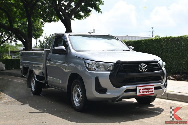 รถ Toyota Hilux Revo 2.4 Entry สี เทา